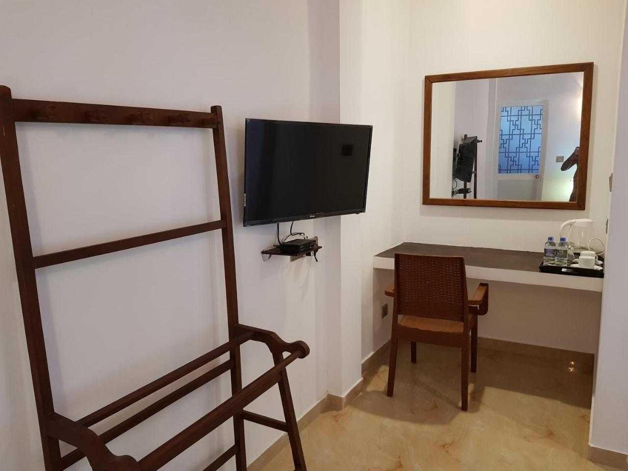 My Whales Guest House Banduramulla Екстер'єр фото